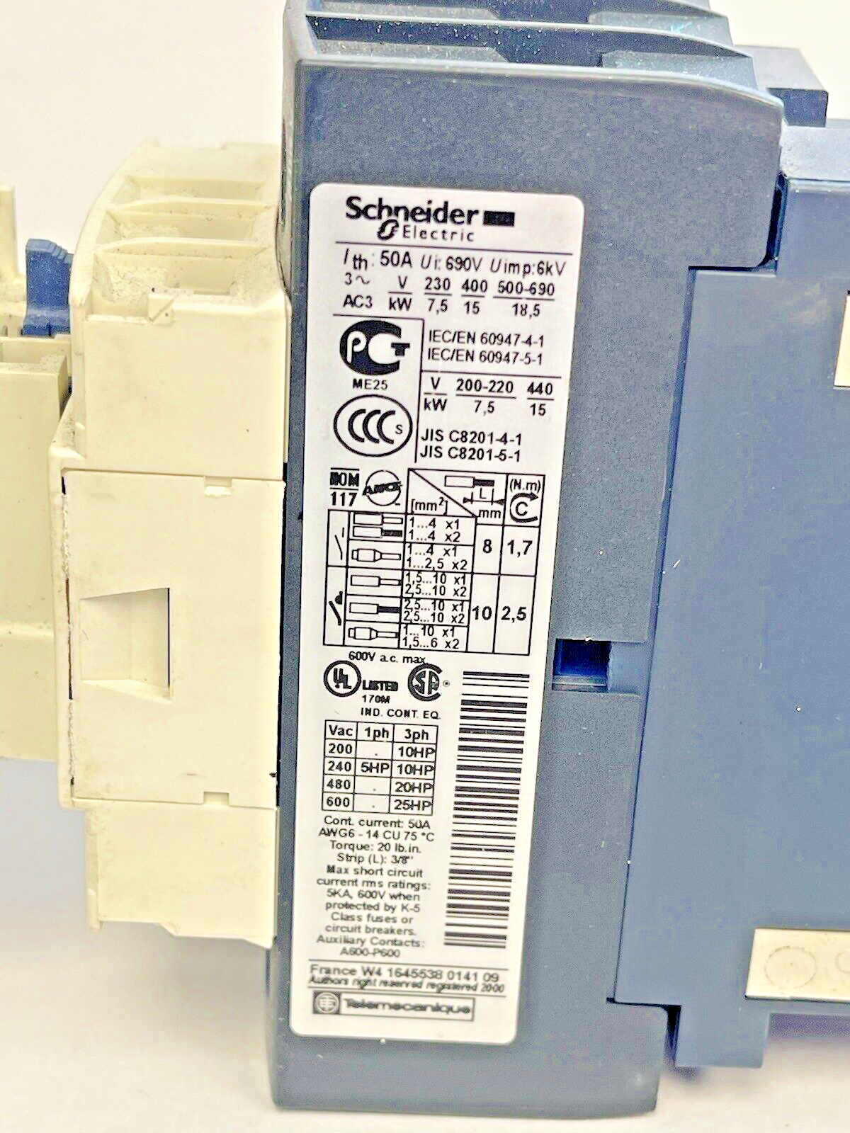 SCHNEIDER ELECTRIC - LC1D32 - CONTACTOR 24VDC & SCHNEIDER LADN20 - CONTACT BLOCK