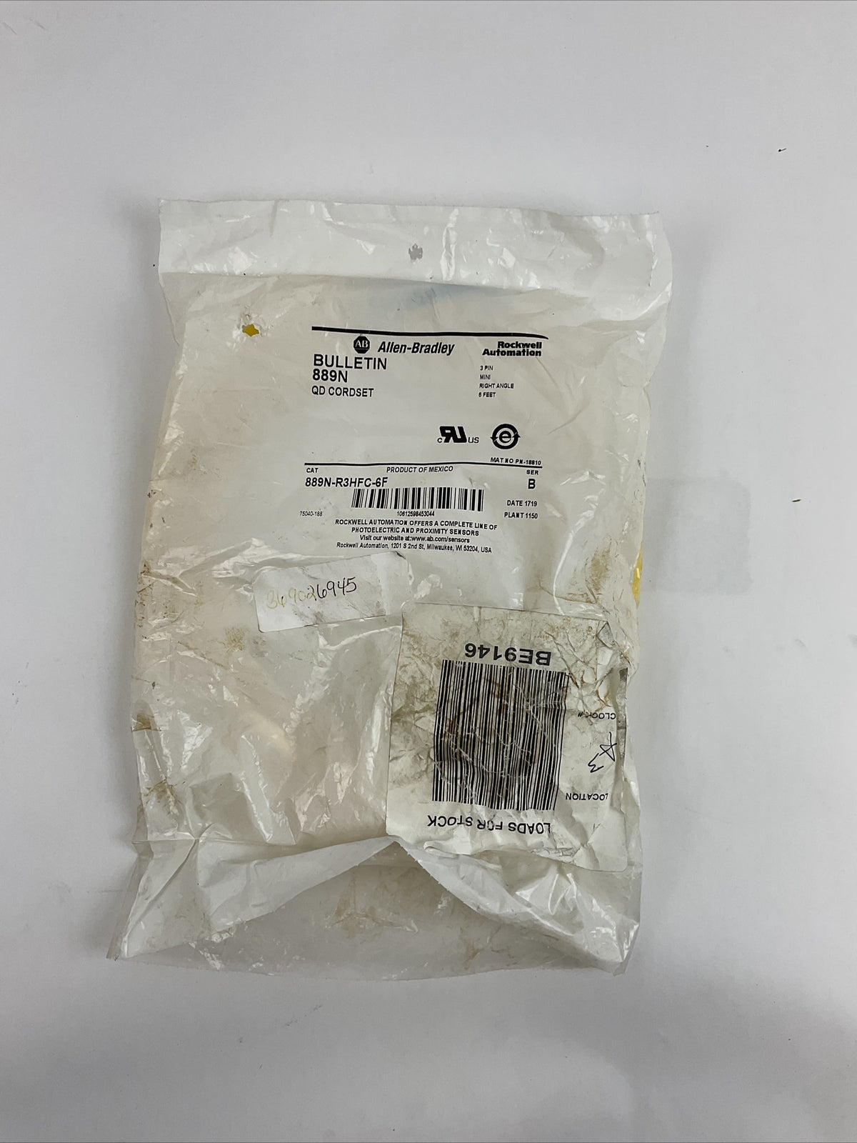 ALLEN BRADLEY 889N-R3HFC-6F QD CORDSET 3PIN 6FT. MINI RIGHT ANGLE SER.B