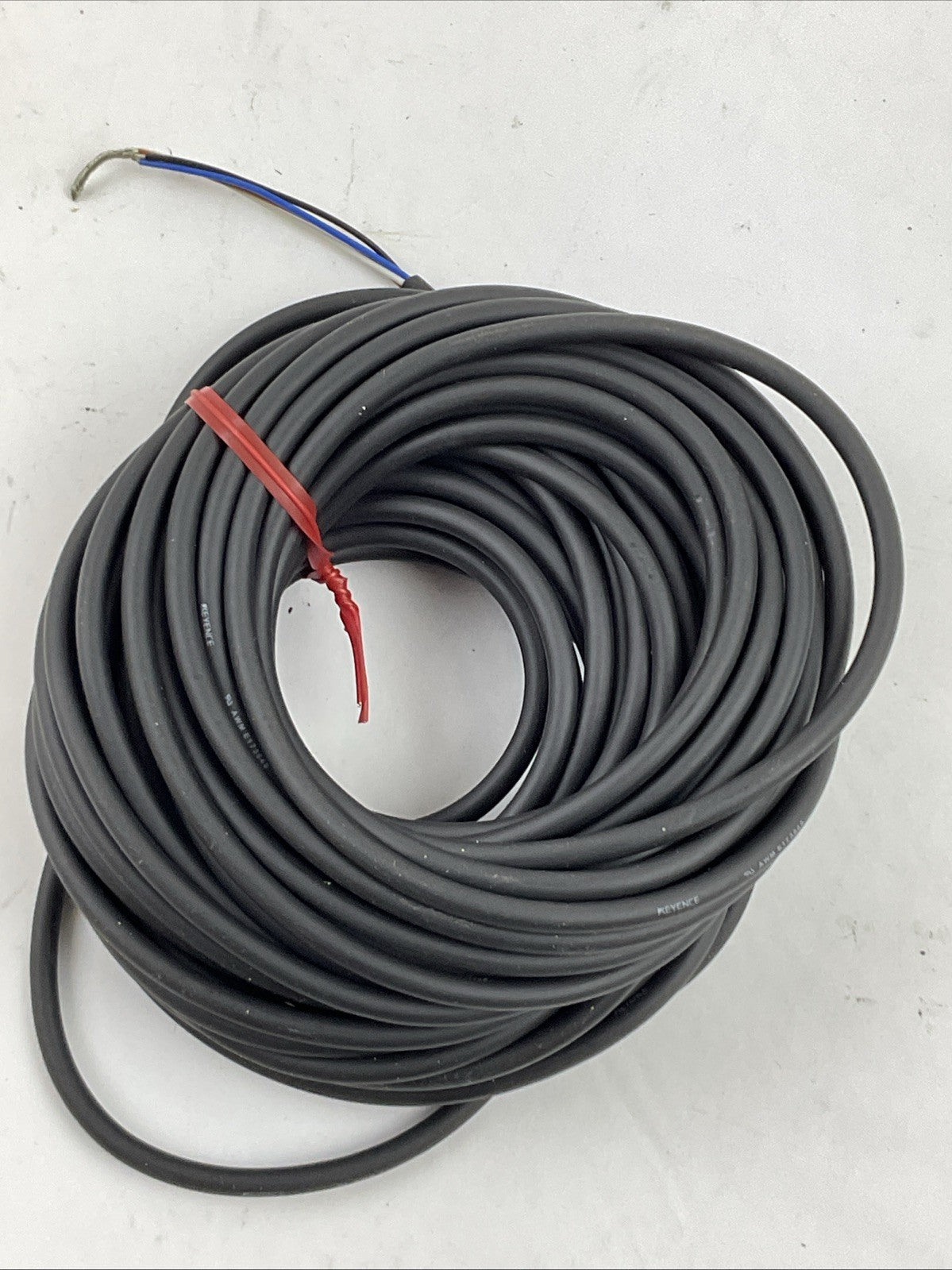 KEYENCE OP-85502 CONNECTOR CABLE CORDSET 4 PIN STRAIGHT 10M