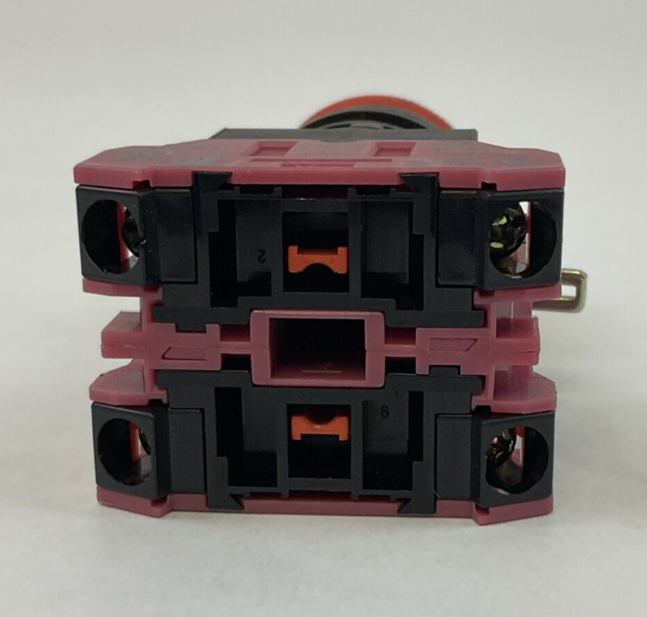 IDEC HW1B-V3F02-R TWIST LOCK PUSH BUTTON