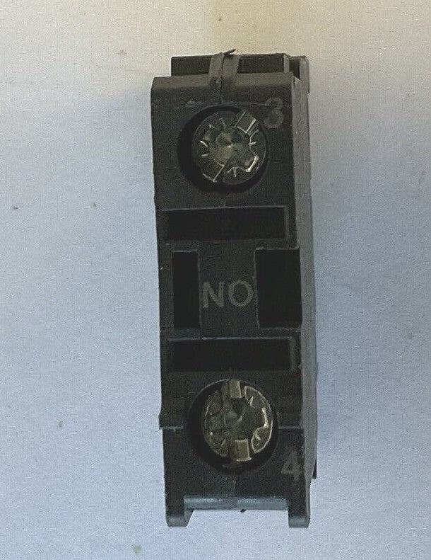 ALLEN BRADLEY 800F-X10 CONTACT BLOCK SER.A 690V 4KV 10A ***LOTOF4***