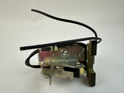 GE TKMASTA8 SHUNT TRIP 24VDC
