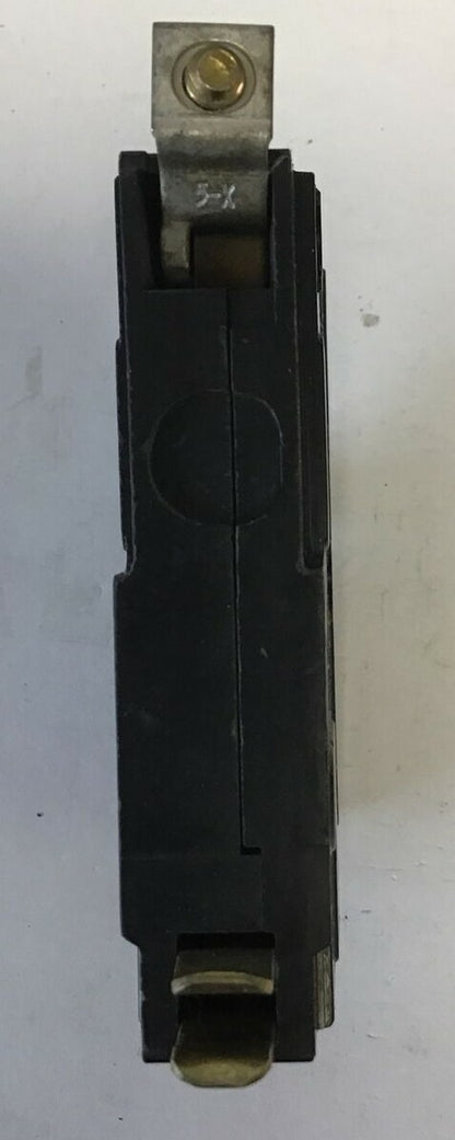 SQUARE D QOB115 CIRCUIT BREAKER 120/240VAC 1POLE 15A ***LOTOF8***