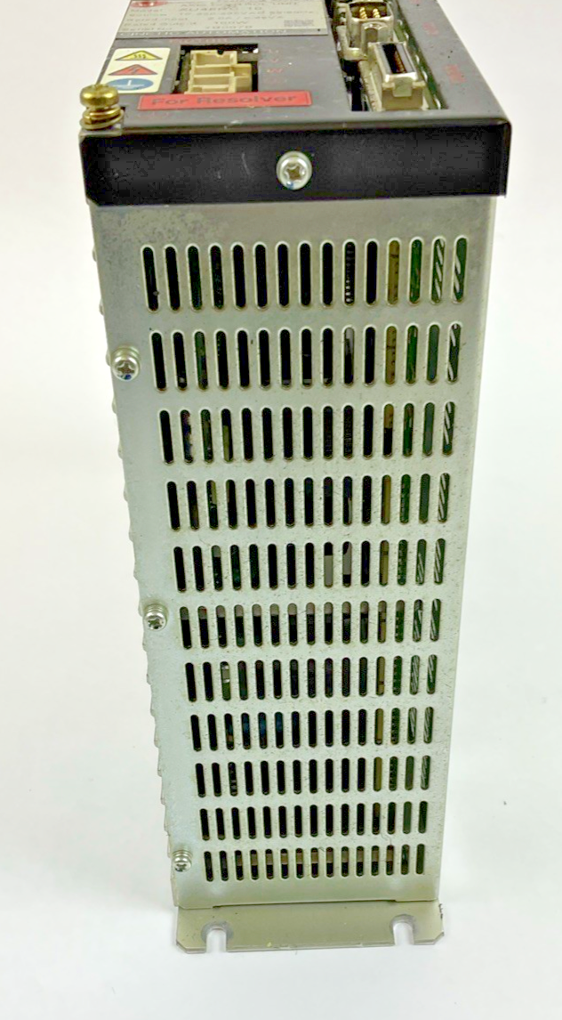 CINETIC AUTOMATION AU45RC-10 AXIS CONTROL UNIT 230VAC 2.0A/0.4KVA 100W 50/60HZ