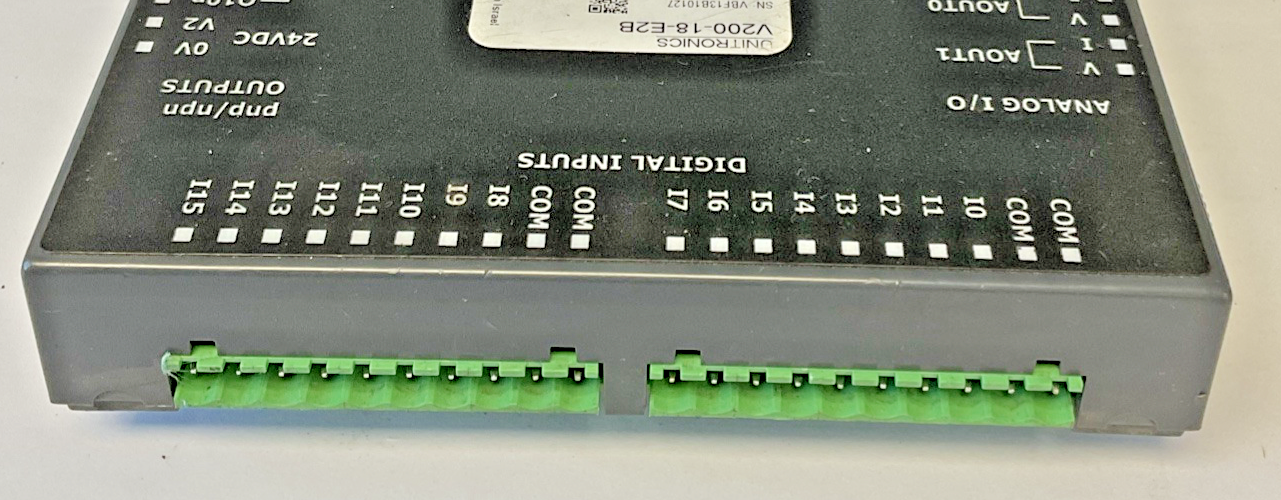 UNITRONICS V200-18-E2B LOGIC CONTROLLER 24VDC