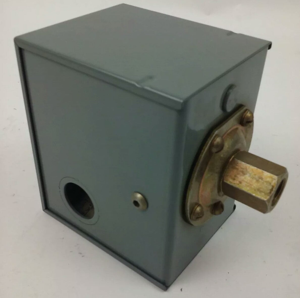 ALLEN BRADLEY, 830-B5200, SER. A, PRESSURE CONTROL, RANGE 15-80, DIFF 15-25, NEW