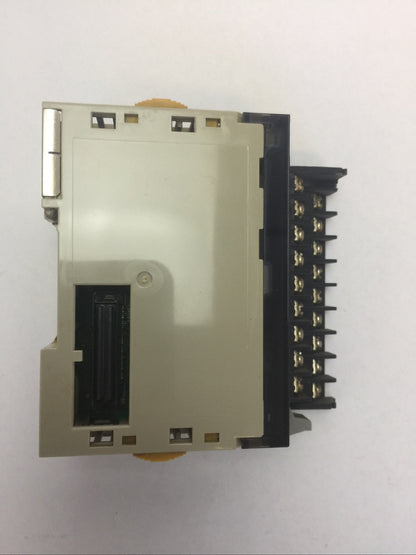 OMRON CJ1W-ID211 INPUT UNIT 24VDC 7mA