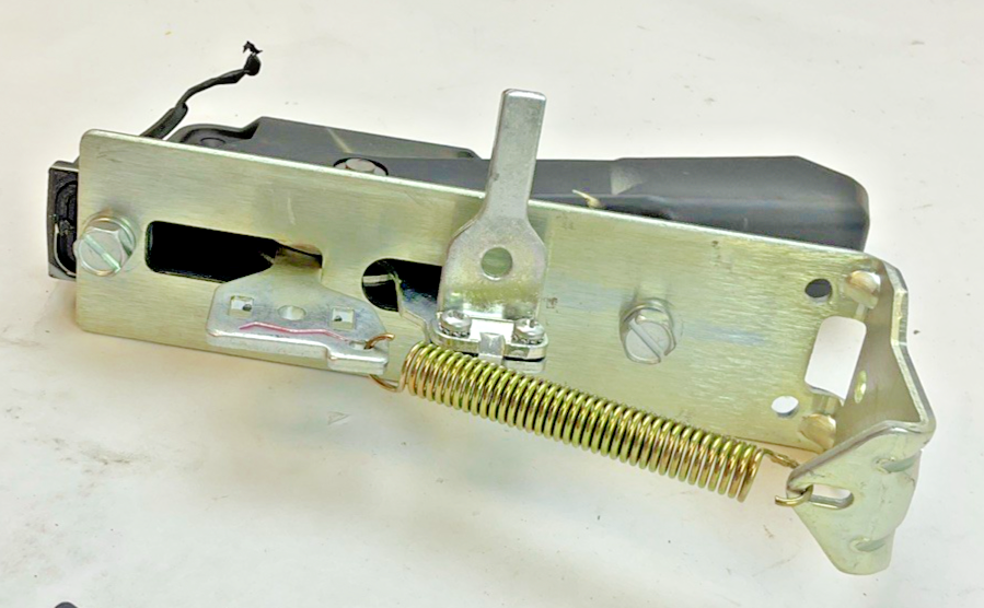 ALLEN BRADLEY 1494V-DSX100 SER D DISCONNECT SWITCH 1494V-FS100 LONG HANDLE 14"