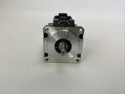 FANUC A06B-0115-B855#0048 AC SERVO MOTOR OUTPUT 0.35kW CINT. 2.5A INPUT 200-240V