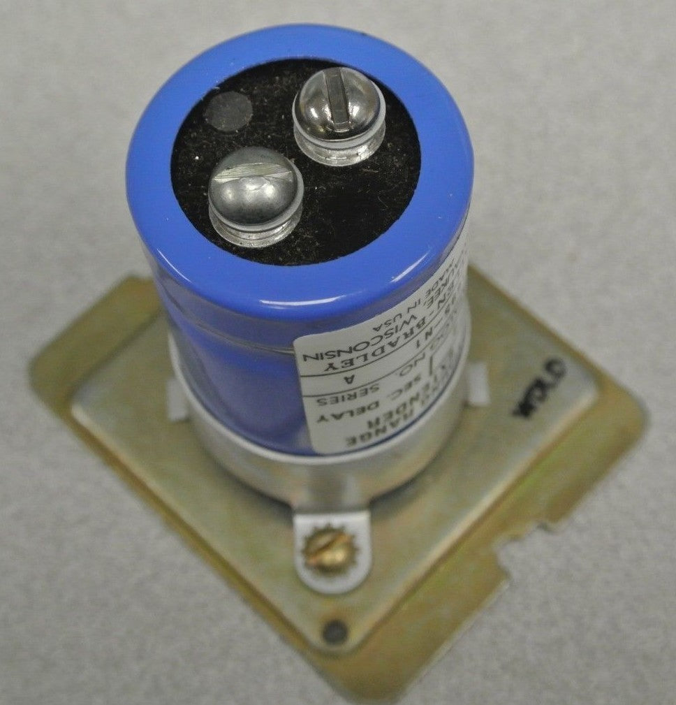 ALLEN-BRADLEY 1695-N1 TIME DELAY EXTENDER / 2 SECONDS / NEW SURPLUS / CAPACITOR