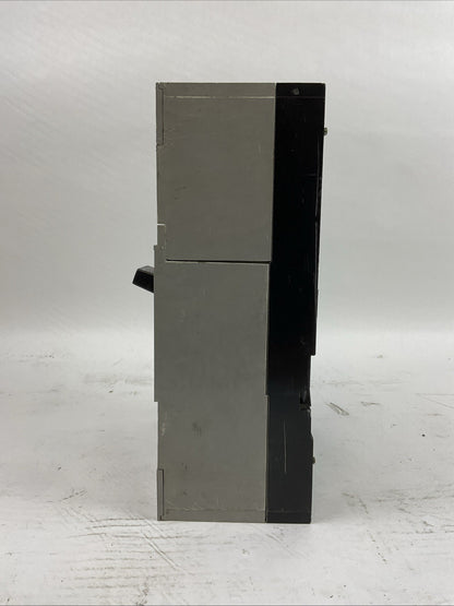 SIEMENS JD63F400 SENTRON SERIES 600VAC 400A 3POLE FRAME TYPE JD6-A 300AMP
