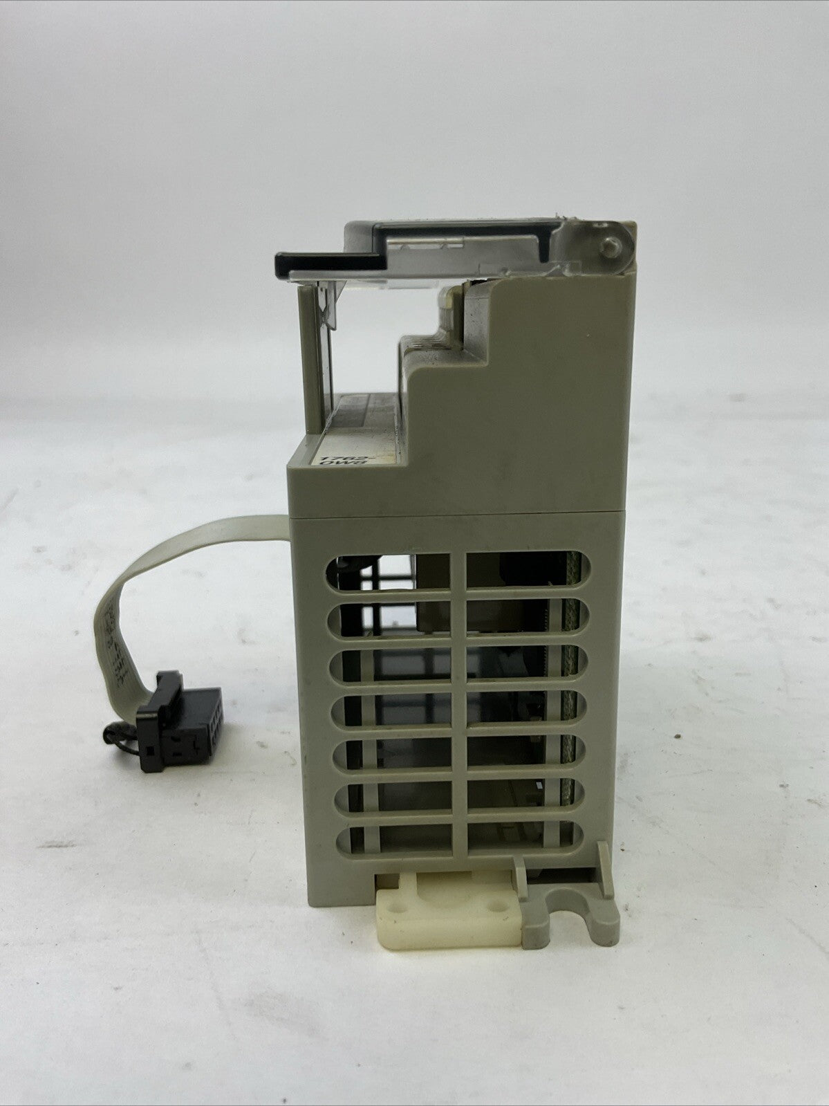 ALLEN BRADLEY 1762-OW8 SER A REV A 8PT VAC/VDC RELAY OUTPUT MICRO LOGIX 1200