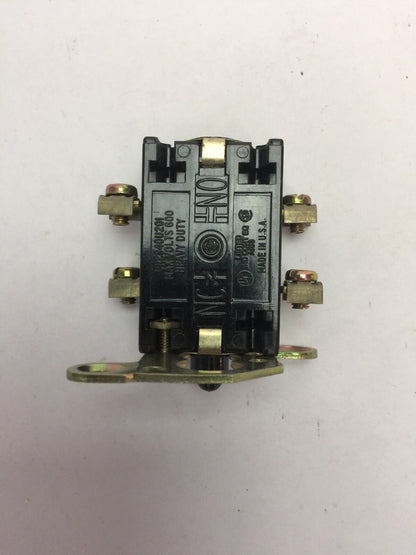 GE CR2940U202 HEAVY DUTY OILTIGHT CONTACT BLOCK 600V 1 NO 1 NC CONT