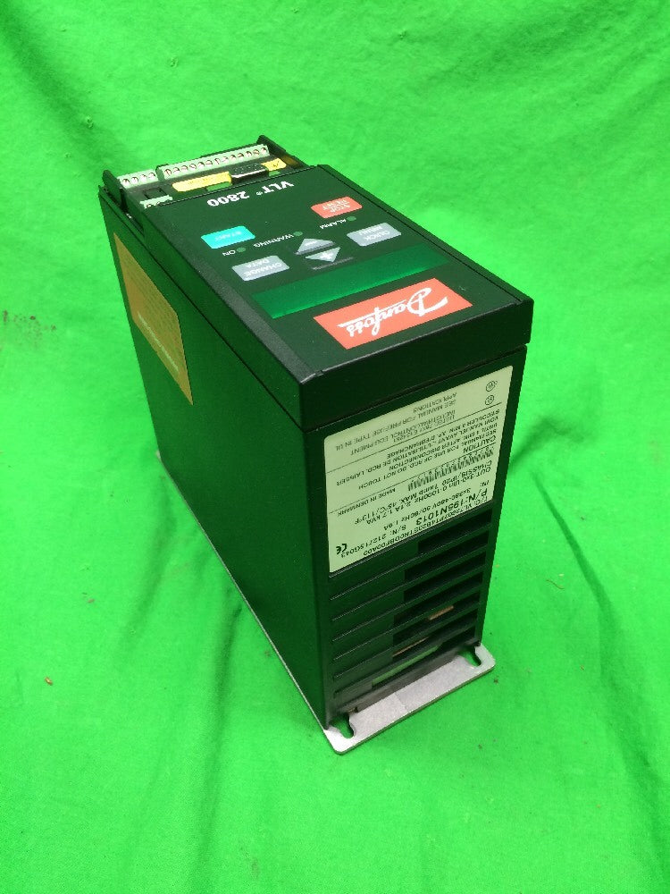 DANFOSS VLT 2800 VARIABLE SPEED DRIVE 195N1013 480V 1.9A