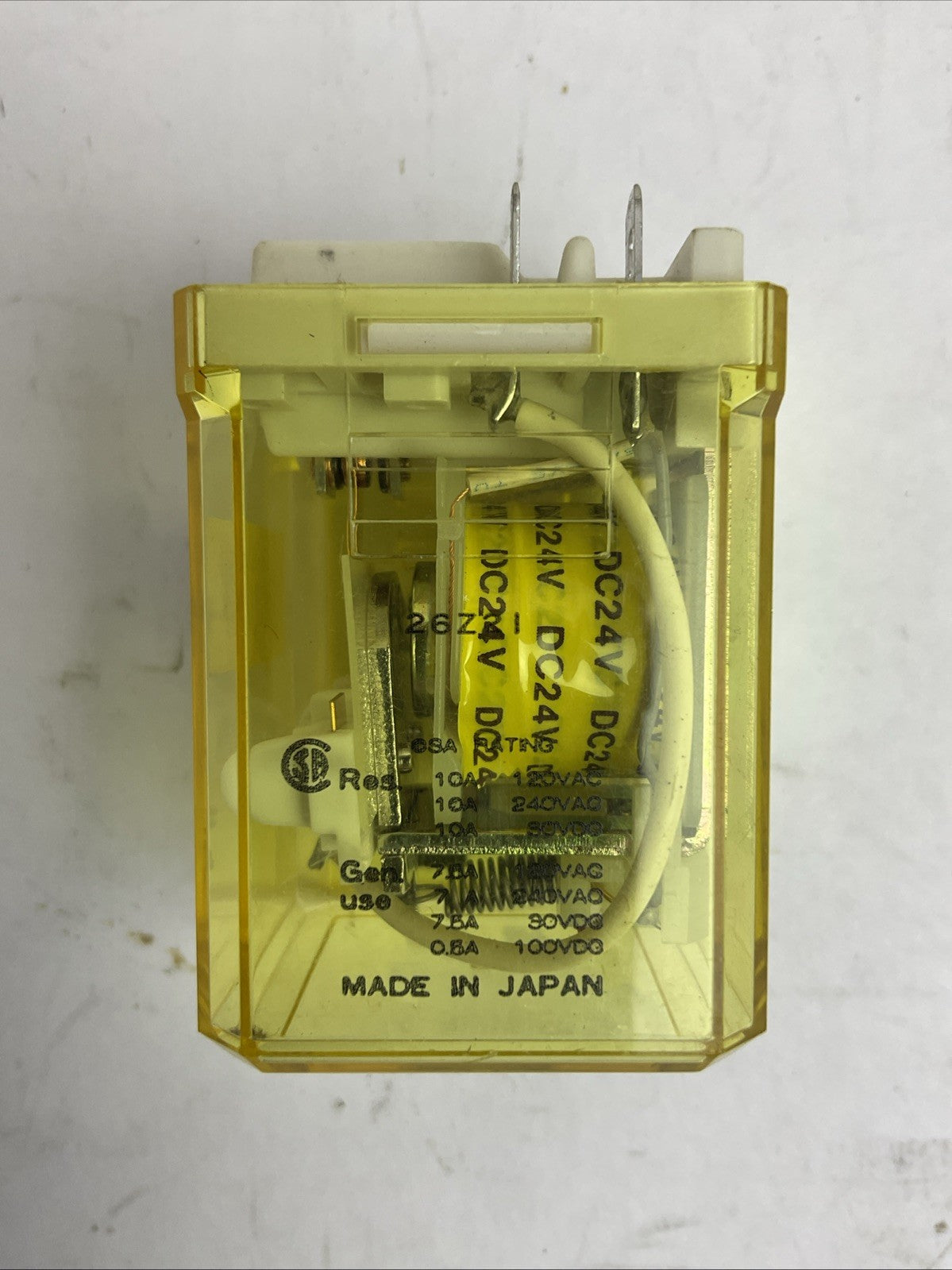 IDEC RRIBA-128-L DC24V RELAY (LOT OF 2)