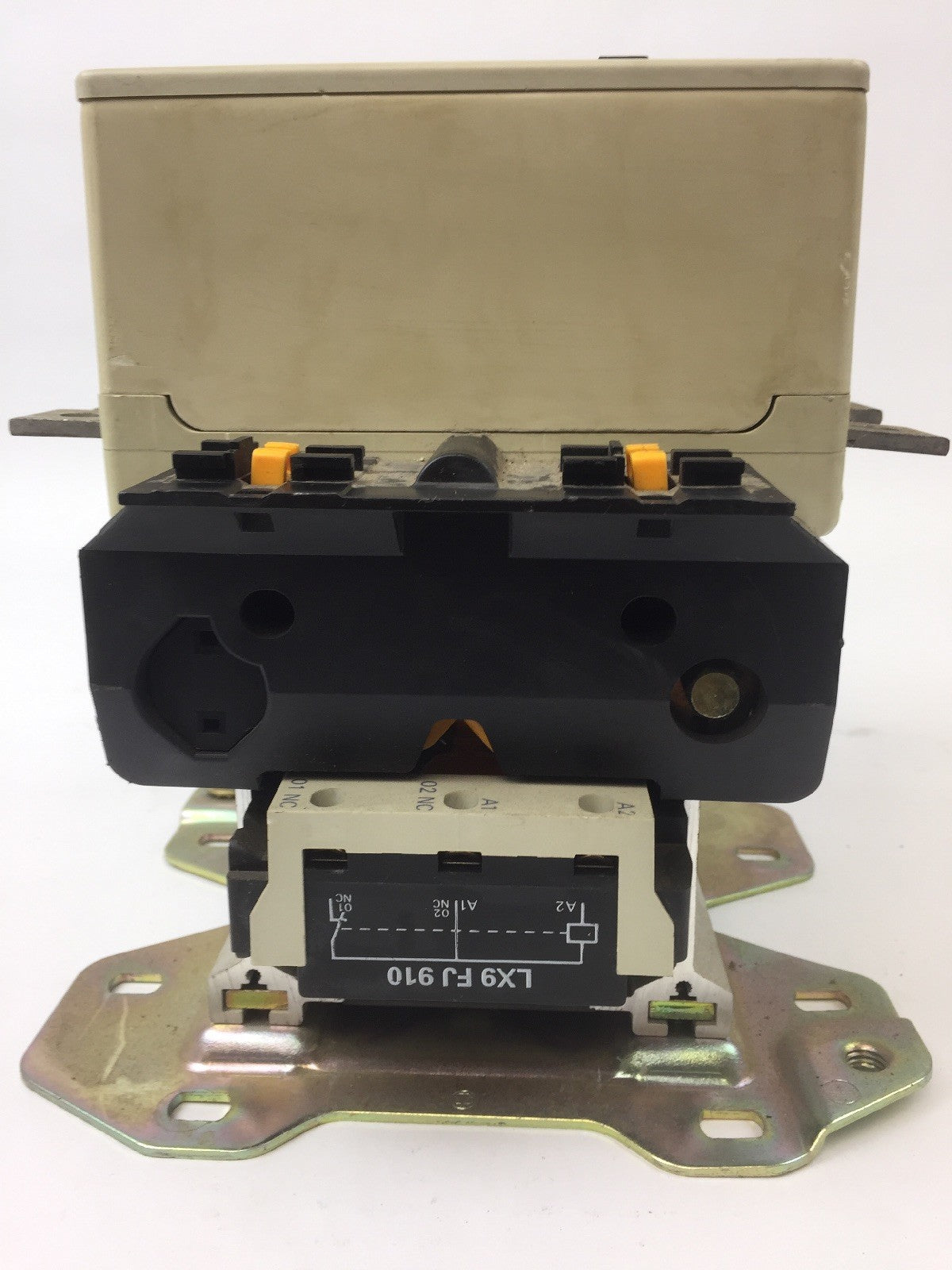 TELEMECANIQUE SQUARE D LC1F330 CONTACTOR 370A 600VAC 250HP LX9FJ910