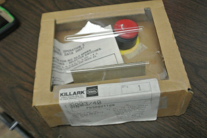KILLARK 8003/40 PUSHBUTTON SWITCH / IEC 30.5 SERIES / 500V, 6A / NEW  SURPLUS