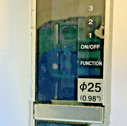 KEYENCE SL-C12H-T / SL-C12H-R LIGHT CURTAIN TRANSMITTER W/RECIEVER 24VDC 15MS
