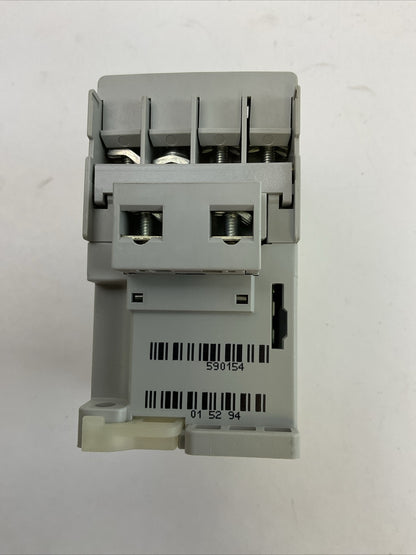 ALLEN BRADLEY 100-C23UEJ01 CONTACTOR SER C 600VAC 30A 15HP 3PH COIL 24VDC