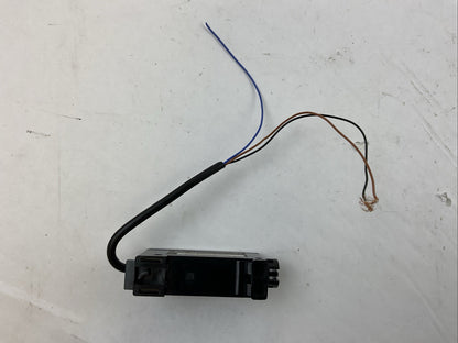 KEYENCE PS2-61 PHOTOELECTRIC SENSOR 12-24VDC