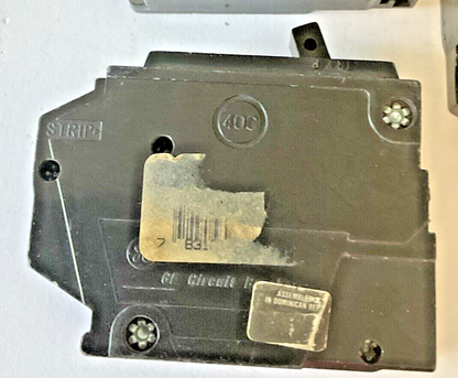 GENERAL ELECTRIC THQL1130 (2X), THQL1120 CIRCUIT BREAKER 120/240VAC**LOTOF3**
