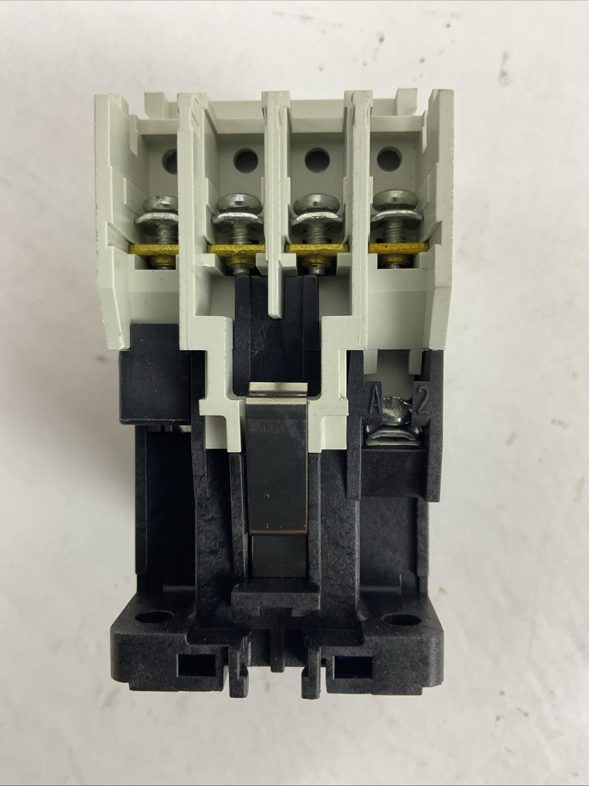 EATON D15CR40AB SER B1 FREEDOM SERIES MULTIPOLE RELAY 600V 4POLE COIL 110/120V