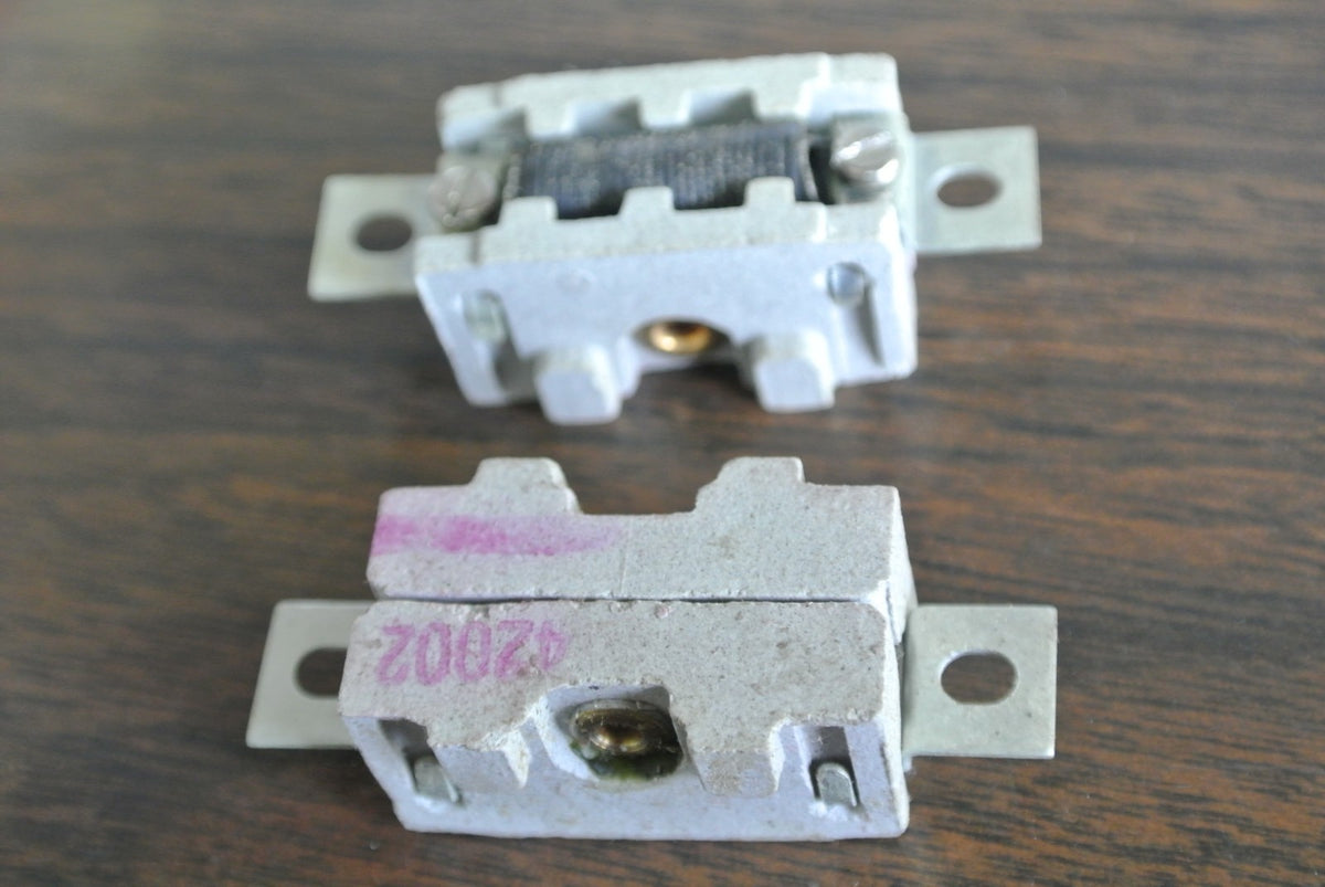 ARROW HART 42002 - THERMAL TYPE OVERLOAD HEATER - NEW SURPLUS - BOX of 2