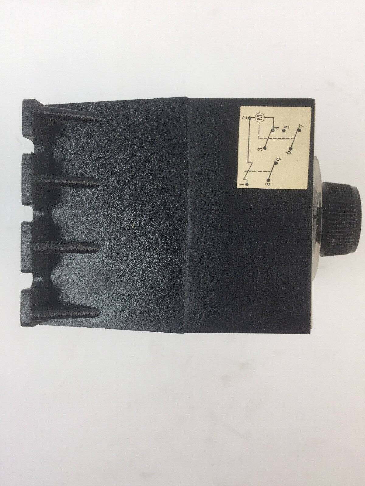 GW EAGLE SIGNAL BR110A601 TIMER 120V 50/60HZ 10A 125-250VAC 1/3HP 1/4A 250VDC