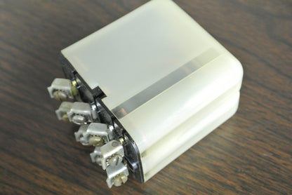 SQUARE D - 8501 FO-22 TYPE F RELAY - 8-SCREW - 24V, 60Hz  - NEW SURPLUS