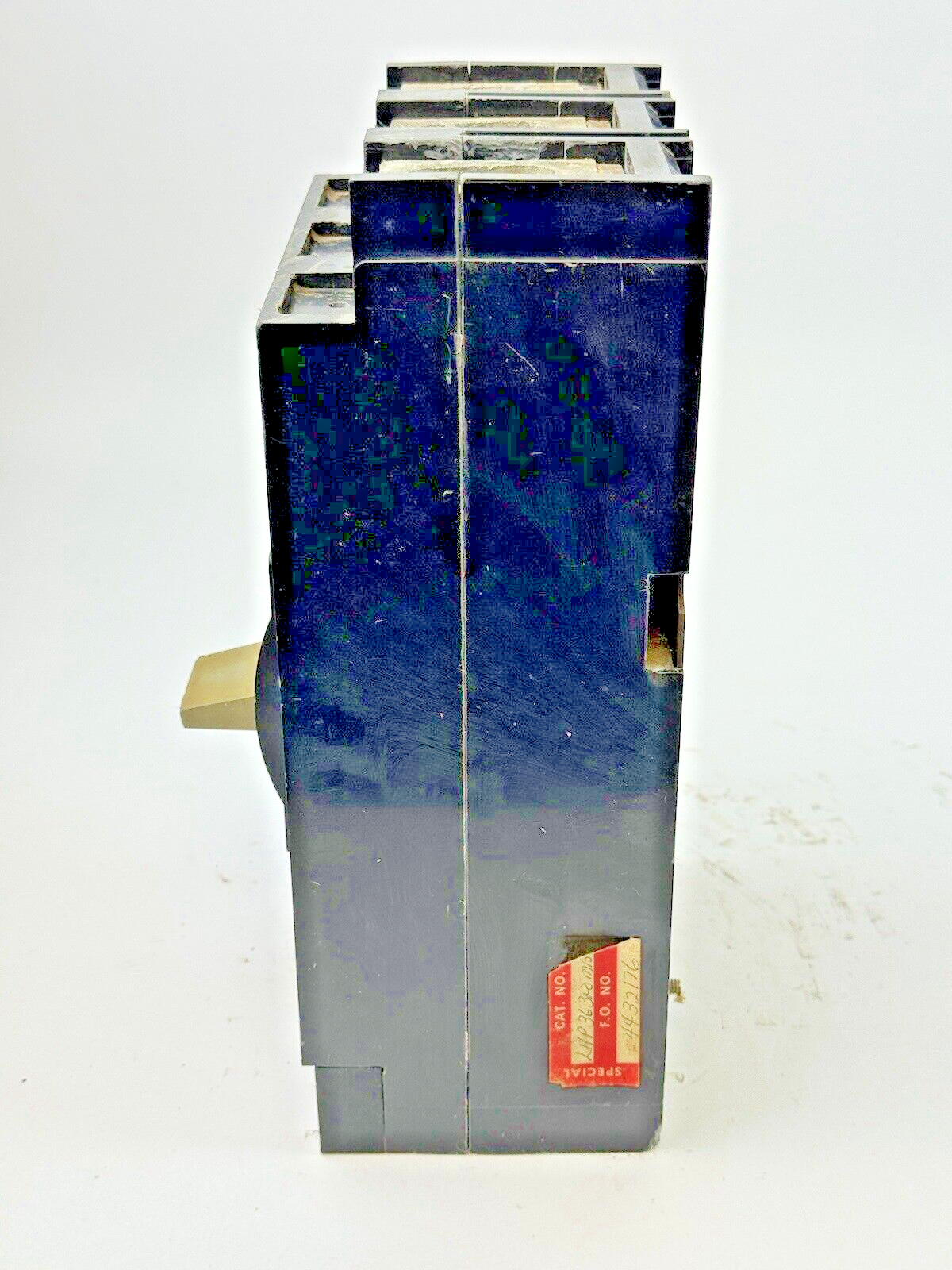 SQUARE D - LHP36300MBS -MOLDED CASE MAG CIRCUIT BREAKER-300 AMP, 3 POLE, 600 VAC