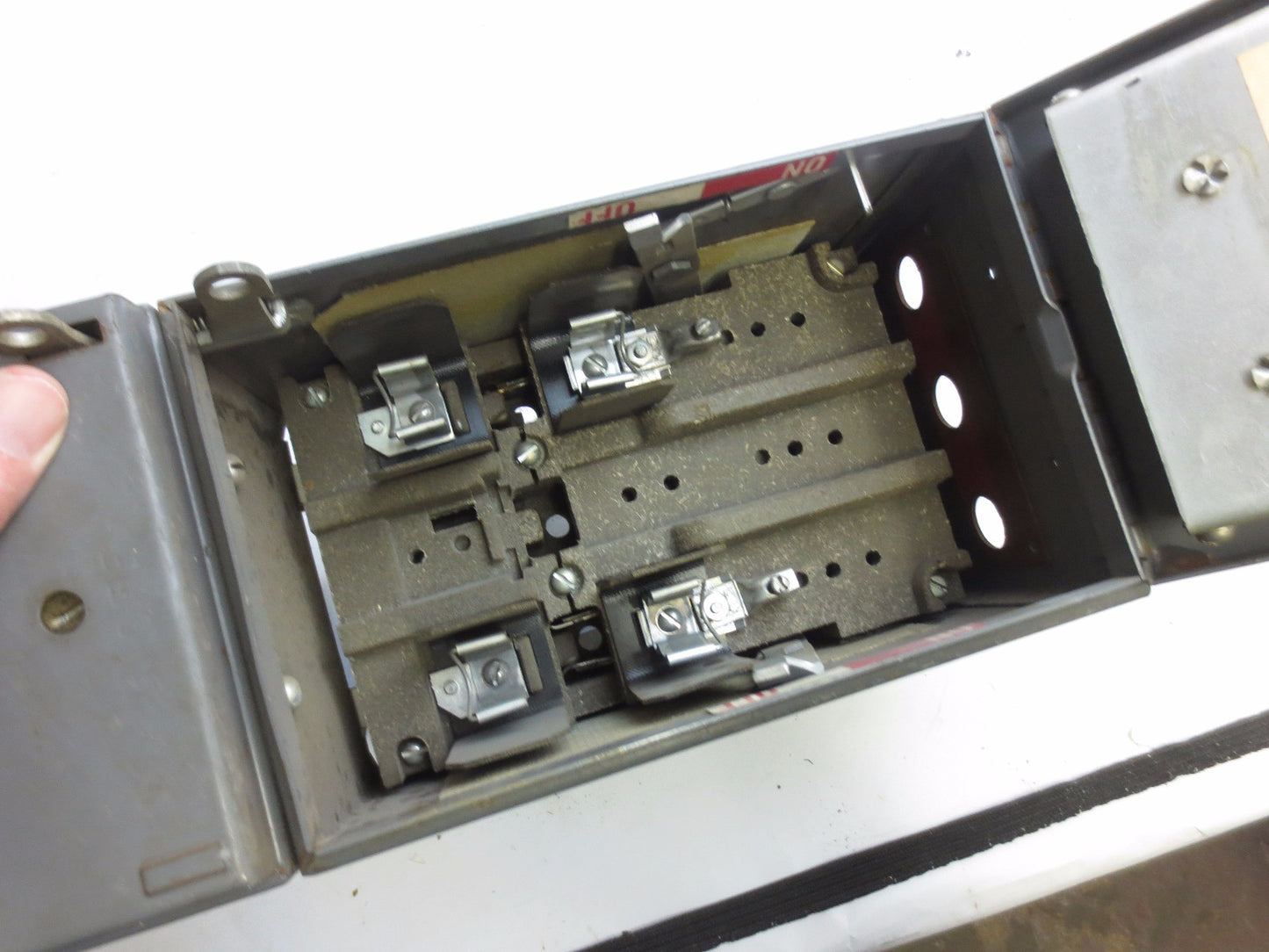SQUARE D QMB2236T - QMB SAFLEX UNIT / PANEL SWITCH - 240V, 60A, 2P