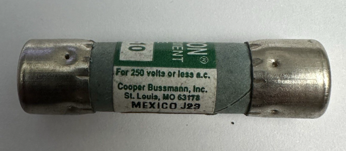 BUSSMANN FNM-10 FUSETRON TIME DELAY FUSE 10 AMP 250VAC LOT OF 11