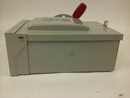 WESTINGHOUSE RHFN321 SAFETY SWITCH 30A, 240V, 3P FUSIBLE, TYPE 3R RAINPROOF, NEW