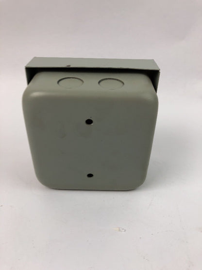 GE CR 101H & Y ENCLOSED 2 SPEED FRATIONAL HP MANUAL MOTOT STARTER W/OVERLOAD PRO