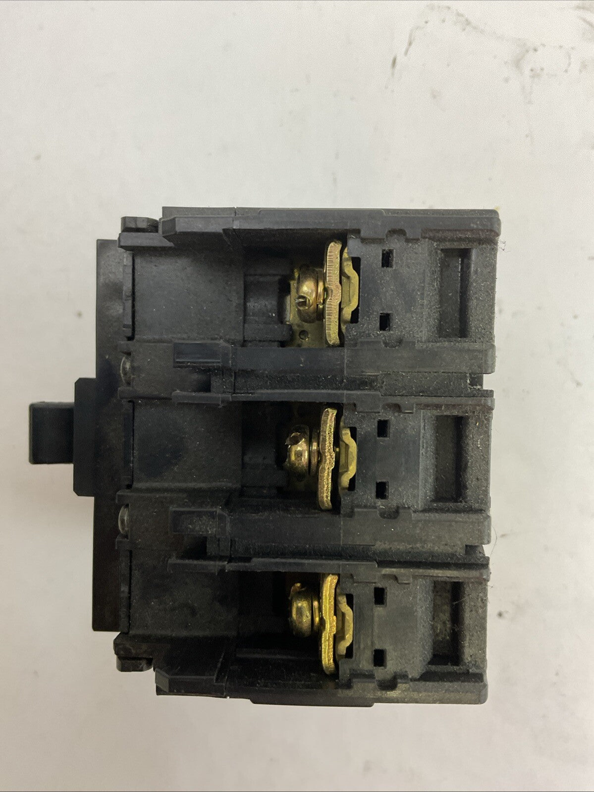 FUJI EA33AC FA AUTO BREAKER 5A 3POLE