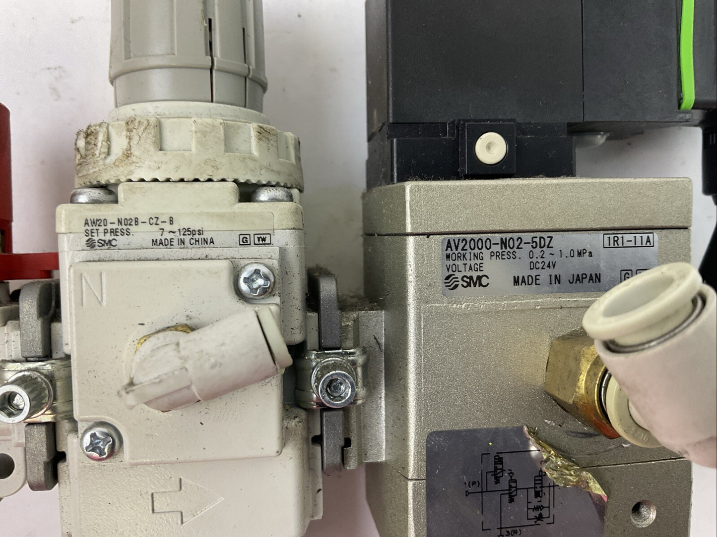 SMC AV2000-N02-5DZ VALVE 24V AW20-N02B-CZ-B VHS20-N02A-S-Z