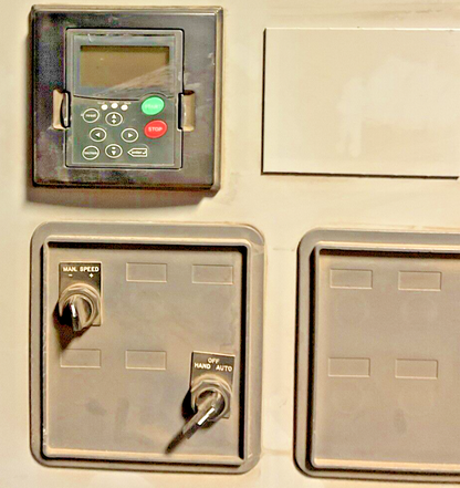 EATON CPX100.  100HP CUTLER  HAMMER DRIVE 480VAC 3PH HAMMSVX100A1-4A1N1 VFD