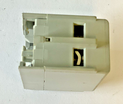 ALLEN BRADLEY 100-F AUX CONTACT BLOCK SER.B  10A 600V ***LOTOF4***
