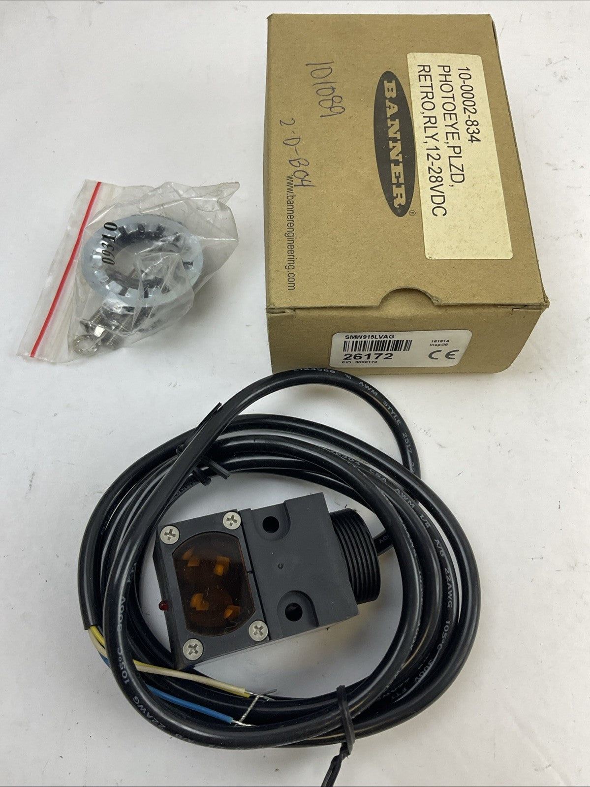 BANNER SMW915LVAG 120VAC 30VDC VALU-BEAM PHOTOELECTRIC SENSOR