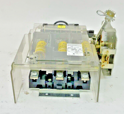 ALLEN BRADLEY 2100-IN012*-EN-P FUSIBLE DISCONNECT SWITCH 1494V-DS100/1494V-FS100