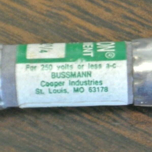 LOT of 10 / BUSS FNM-2-1/4 DUAL-ELEMENT FUSE / 2-1/4A / 250V