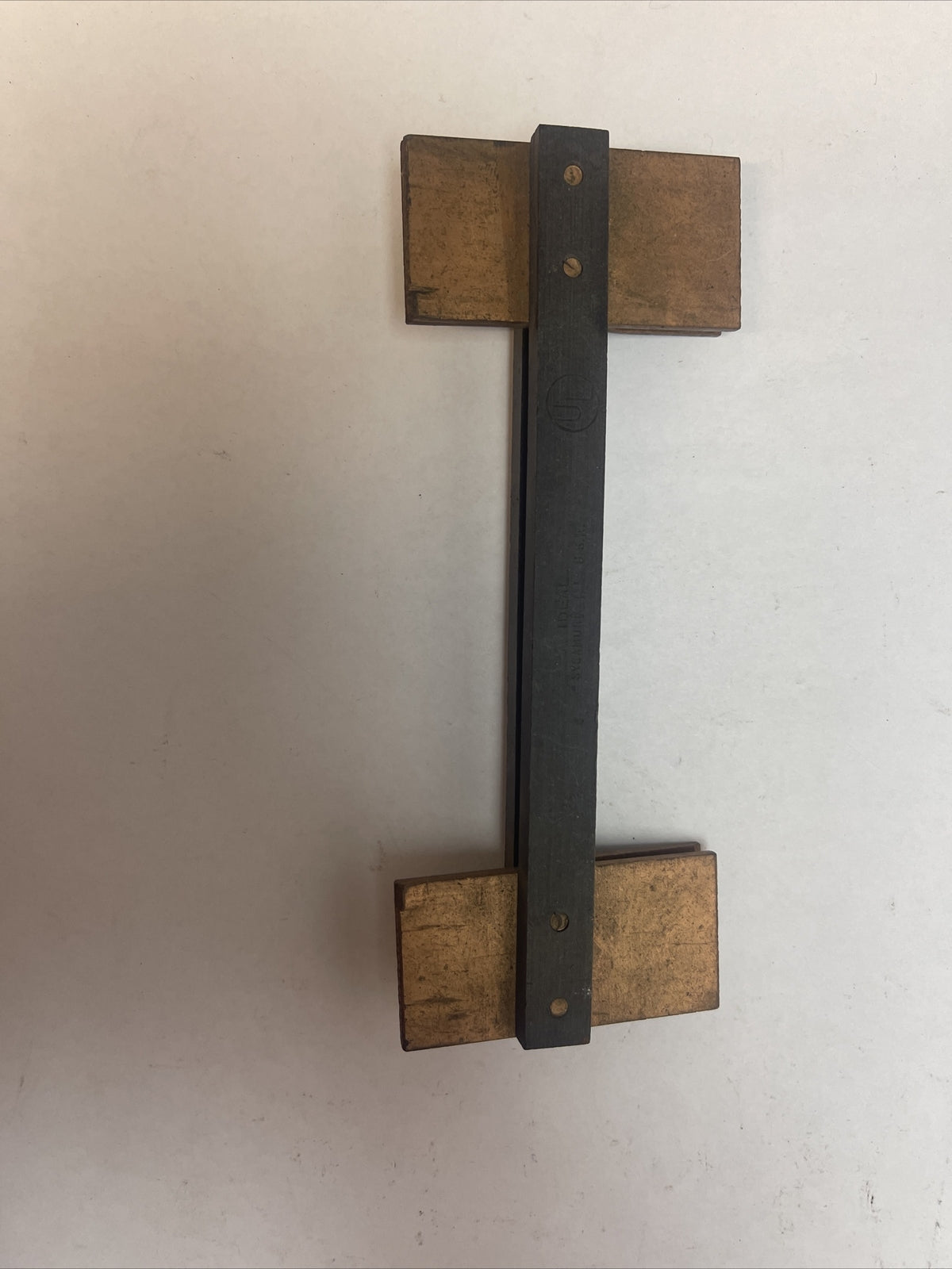 IDEAL FR221 200A-100A 250V FUSE REDUCER