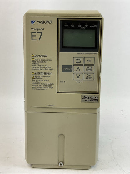 YASKAWA CIMR-E7U22P2 AC DRIVE VARISPEED E7 OUTPUT 0-240VAC 3PH 10.8A 4.1kVA