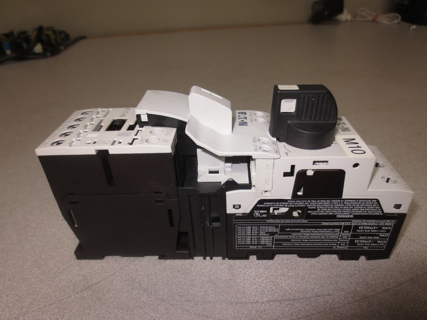 EATON XTPR2P5BC1 STARTER + XTCE007B10 CONTACTOR + OXM12DM + XTPAXFA11 AUX CONTAC