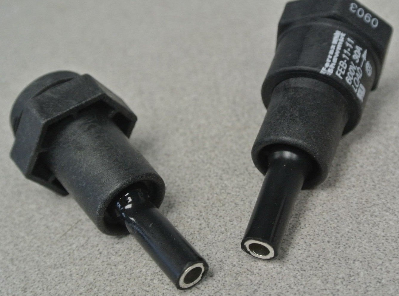FERRAZ-SHAWMUT FEB-11-11 / IN-LINE FUSE HOLDER SET / 600VAC / 30A / NEW SURPLUS