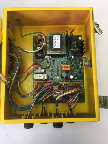 DATA INSTUMENTS/HONEYWELL 3LC-BXWQDH DETECTOR 3 LIGHT CURTAIN CONTROLLER