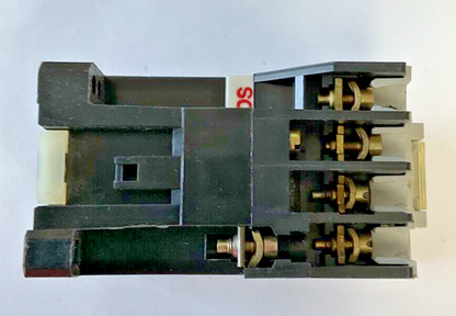 ALLEN BRADLEY 700-F220A1 CONTACTOR SER.C 120V