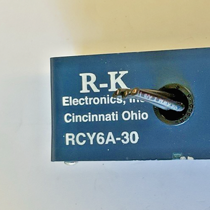 R-K ELECTRONICS RCY6A-30 NETWORK FILTER 600VAC RES 220OHM 7W **LOTOF4**