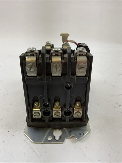 ALLEN BRADLEY STARTER 500F-BOD930 SER C 27A 600VAC 10HP COIL 115-120V 592-EUTB