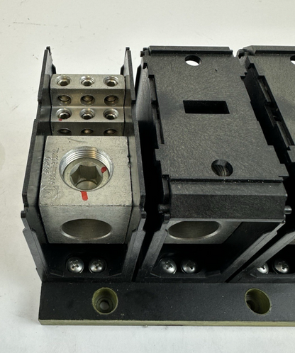 SQUARE D 9080-LBFA369136 3P 335A 600V POWER DISTRIBUTION BLOCK